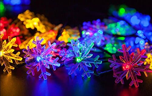 Stoog Snowflake Solar Fairy String 30LED Light for Outdoor Décor Wedding Backyard Christmas Decoration Waterproof Bright Wall Lamp Garden Fence Patio Deck Yard Walkway Driveway Stairs Outside Wall (Colorful)
