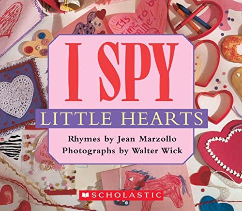 I SPY LITTLE HEARTS (WITH FOIL): A Book of Picture Riddles