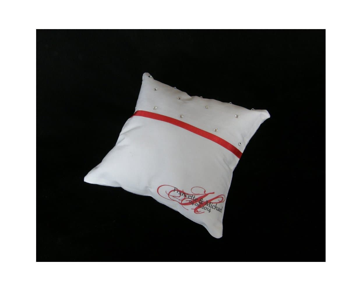 RING CUSHION DUPION - NATURAL SILK - LOGO - RED