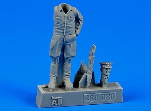 AeroBonus 1:48 Soviet Air Force Colonel Korean War 1951 - Figure Kit #480080