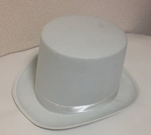 Top hat (white)
