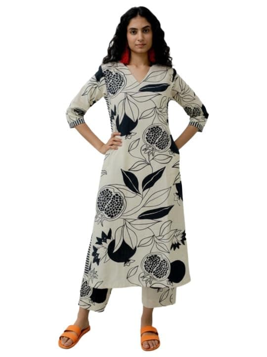 Women's Rayon Blend Straight Printed Kurta & Palazzo