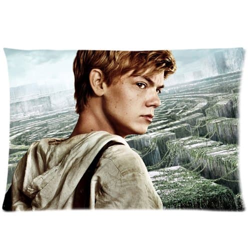 Fashionable Custom Thomas Brodie Sangster Zippered Pillow Cases 20"x 30"(Twin sides)