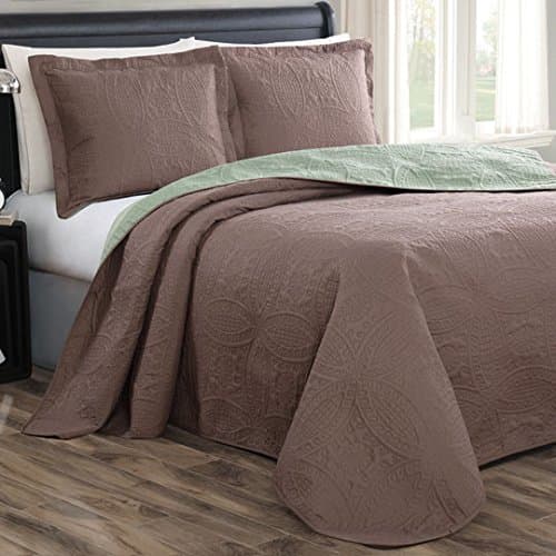 Cambria Taupe/Sage Reversible Bedspread/Quilt Set King