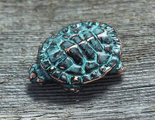 Baby turtle sculpture