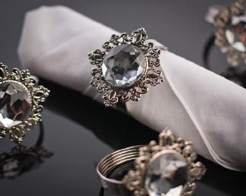 Set of 4 Stunning Silver Filigree Napkin Rings with Clear Rhinestone Centers