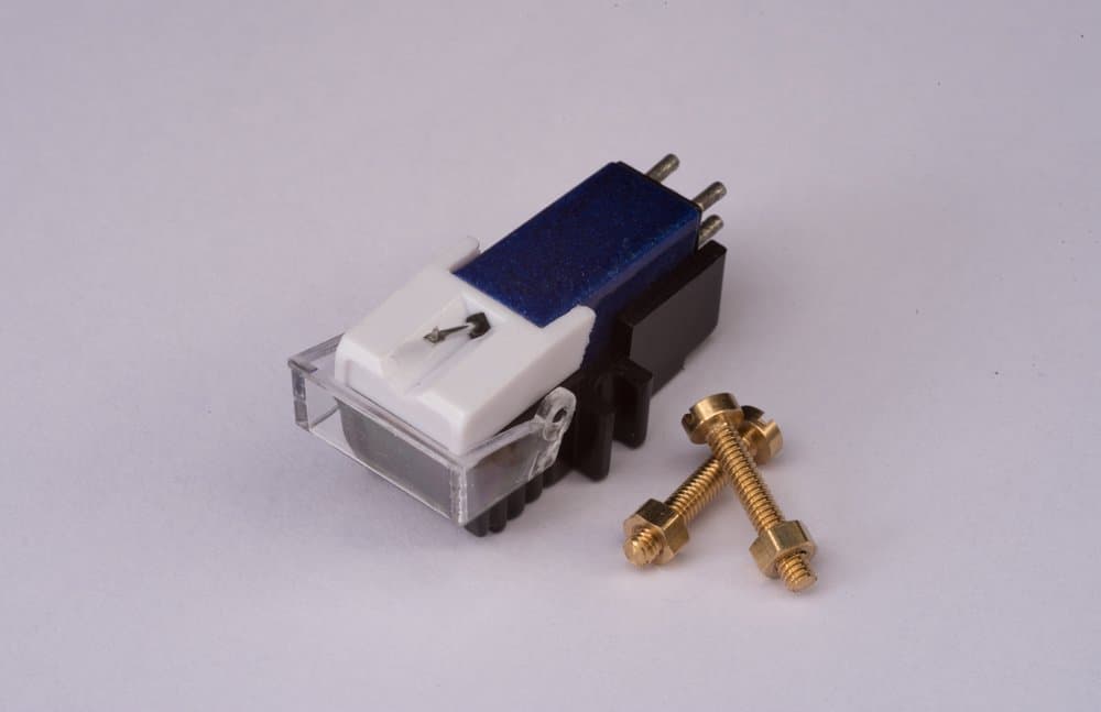 Cartridge and Stylus, Needle with mounting Bolts for Omnitronic DRT1000, DD4750, BD1350, BD1520, DD2220, DD2250, DD3220, DD3250, DD5250