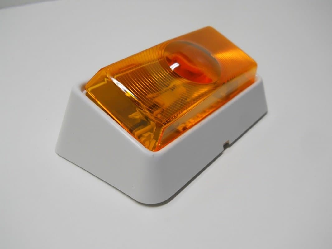 Command Electronics Amber LED 12V RV Camper Trailer Porch Security Light/Angled White Base
