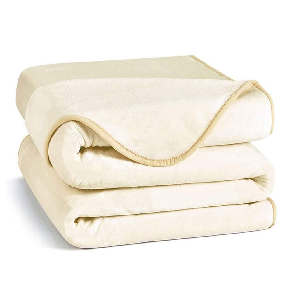 Charm Heart Luxury Fleece Blanket,Summer 350GSM Blanket Super Soft Lightweight Warm Blanket for Home Bed Blankets Twin Size, Ivory 66×90 in