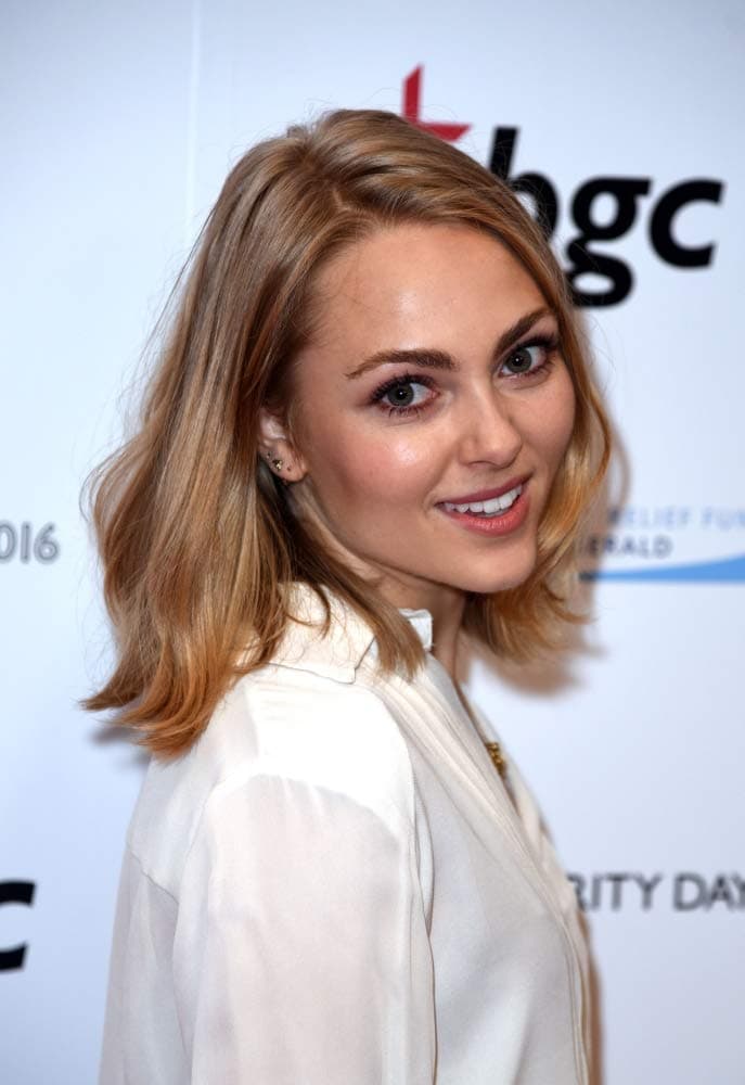 PosterazziPosterazzi Poster Print AnnaSophia Robb in Attendance Charity Day to Commemorate 911 Bgc Partners New York Ny September 12 2016. Photo by Derek StormEverett Collection Celebrity (8 x 10)