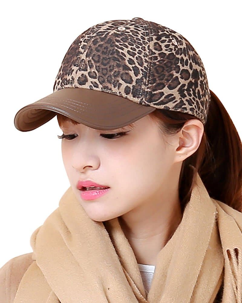 AUBREYRENE Women's Baseball Cap,PU Leather and Polyester Outdoor Leopard Casual Hat,Adjustable(Brown)