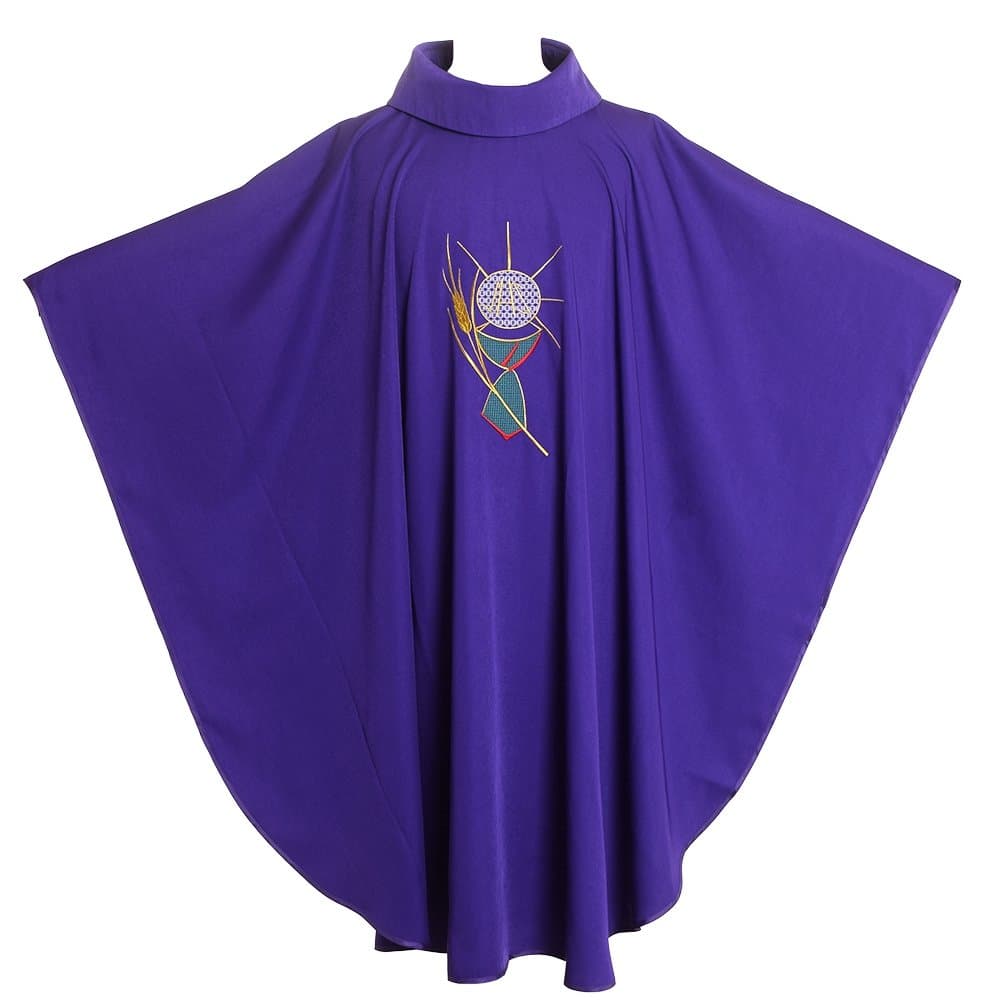 BLESSUMEPriest Chasuble