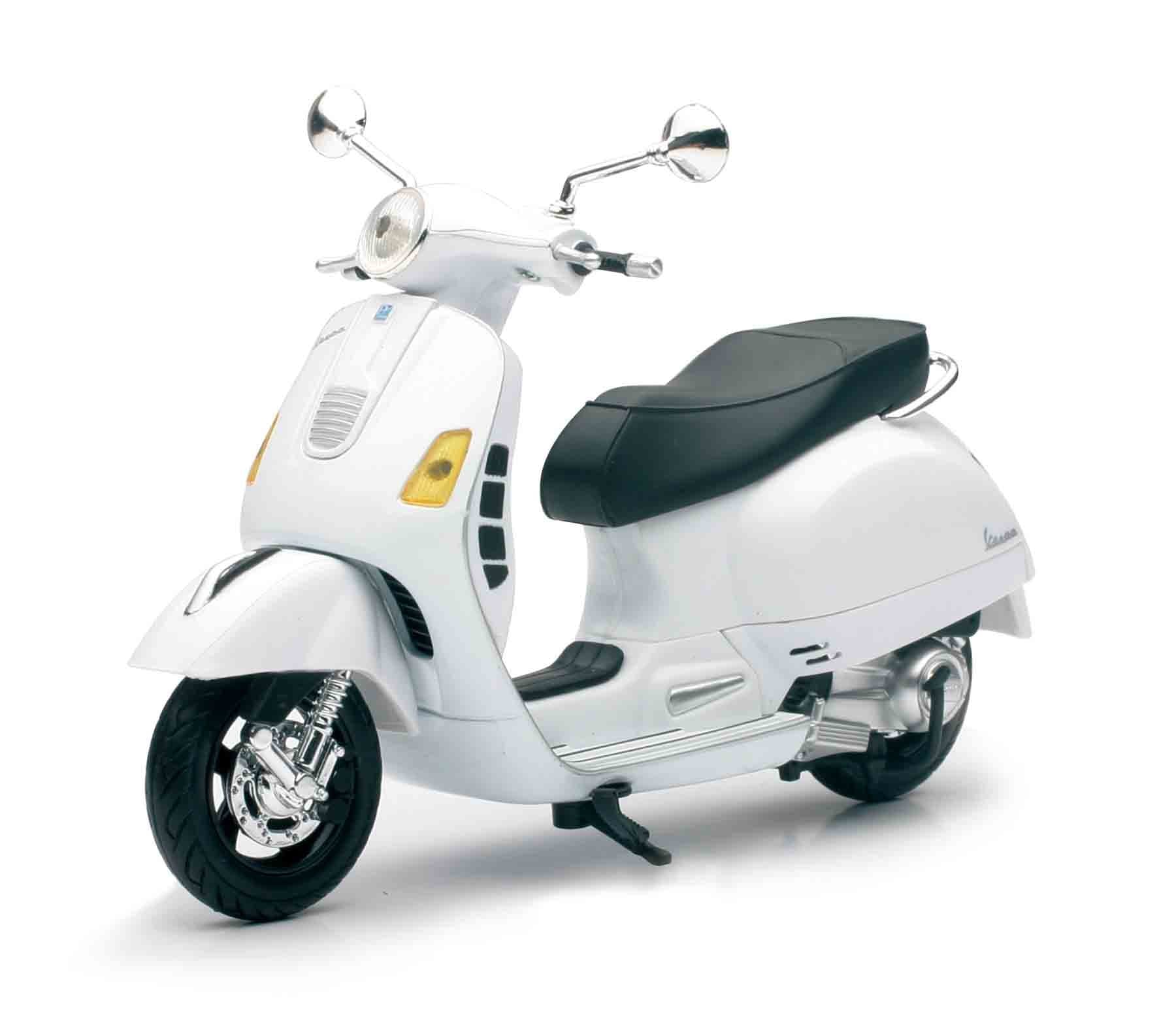 New-Ray Vespa GTS 300 Super Die Cast Replica Model (Color May Vary)