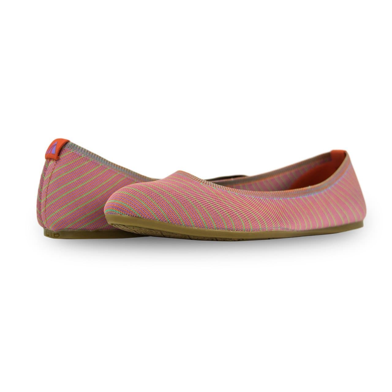 LIUID Leila Ballet Flats - Closed Toe Womens Flats - Classic Ballet Flat