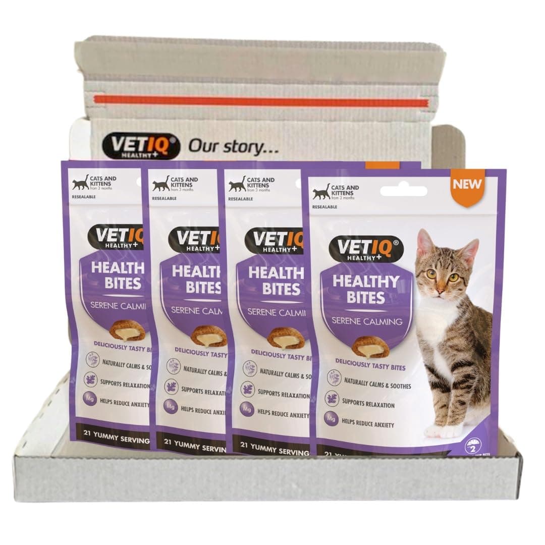 VetIQ Healthy Bites Serene Calming Cat Treats 4x65g helps calm and soothe anxious cats and kittens