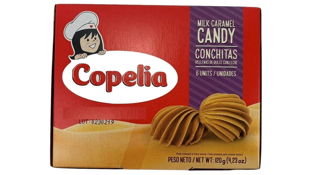 Copelia Milk Caramel Candy Creamy Inside ( Panelitas de Arequipe Rellenas de dulce de leche) Net.Wt 4.23 oz
