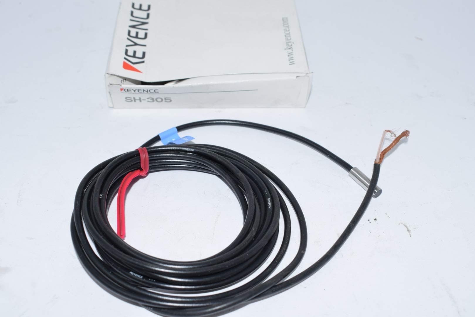 KEYENCE SH-305 HIGH ACCURACY POSITIONING SENSORS, 3mm DISTANCE