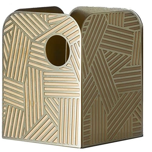 Timeless pen holder for the desk, made of brass.