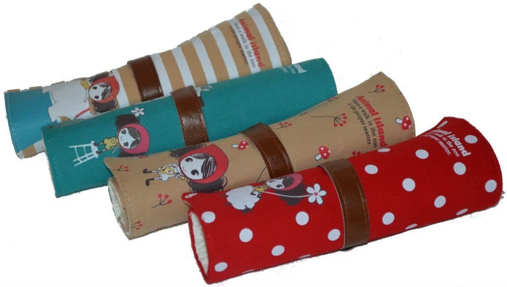 Raveling Rebecca Fabric Roll-up Crochet Hook Case (Red Sheep)