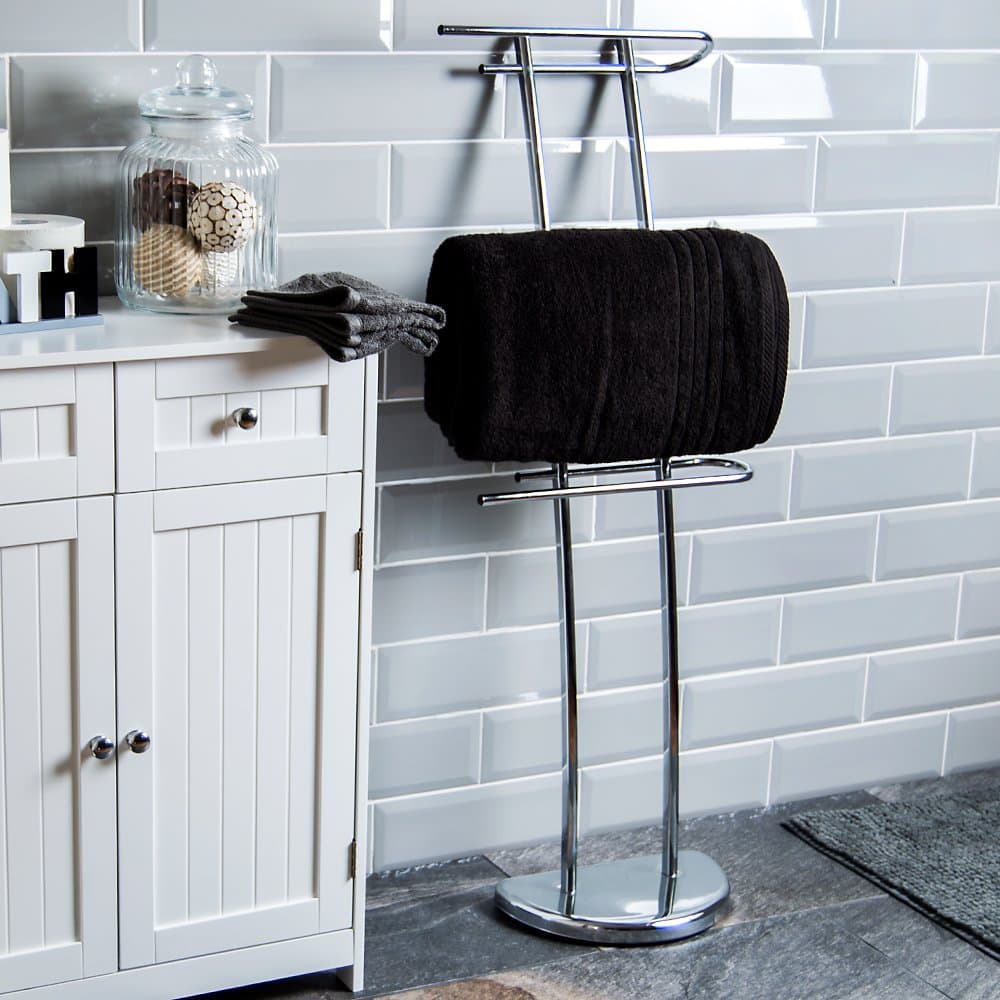 Bath Vida Three Bar Towel Holder Freestanding Bathroom Chrome Rail Rack