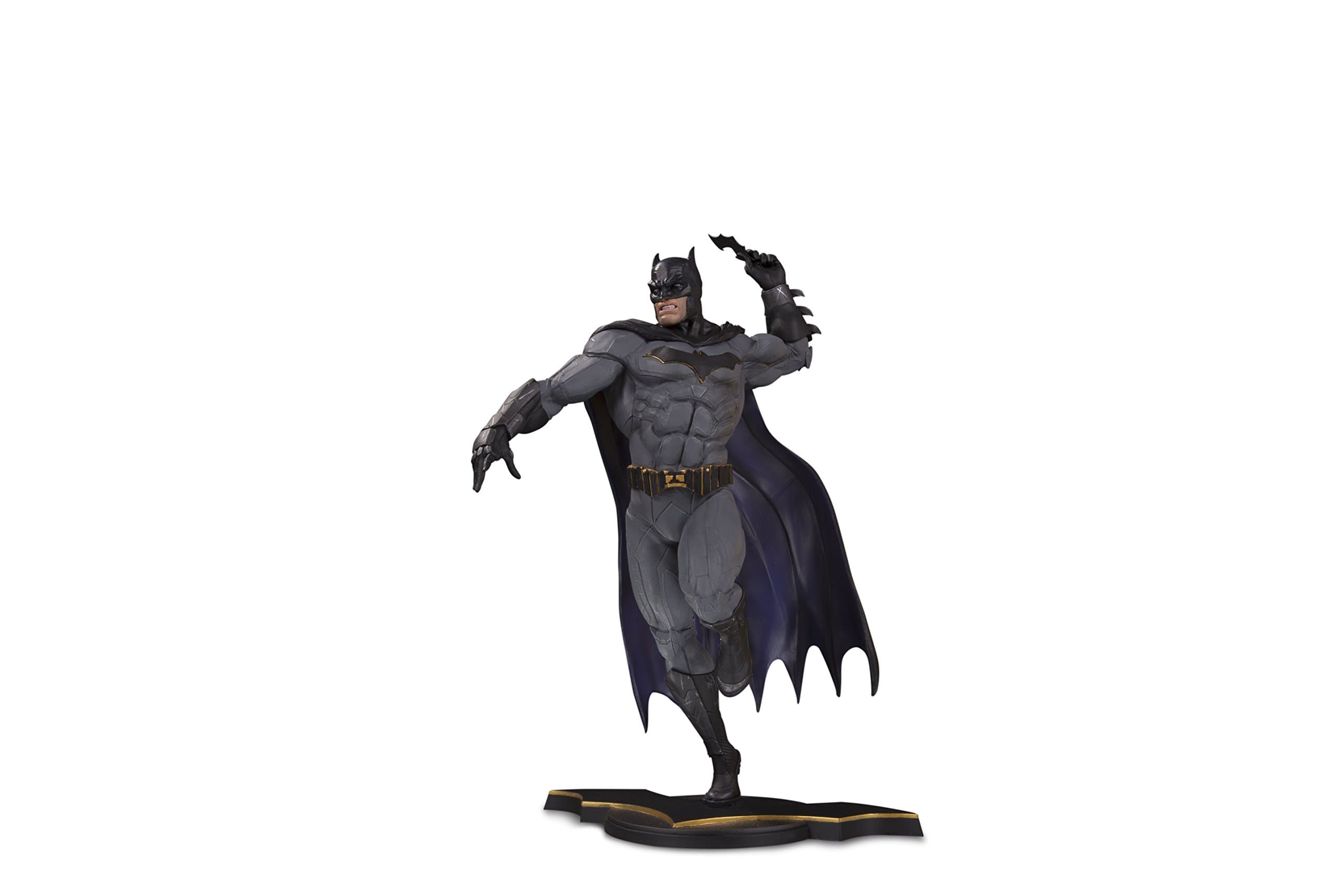 DC Core Batman Pvc Statue