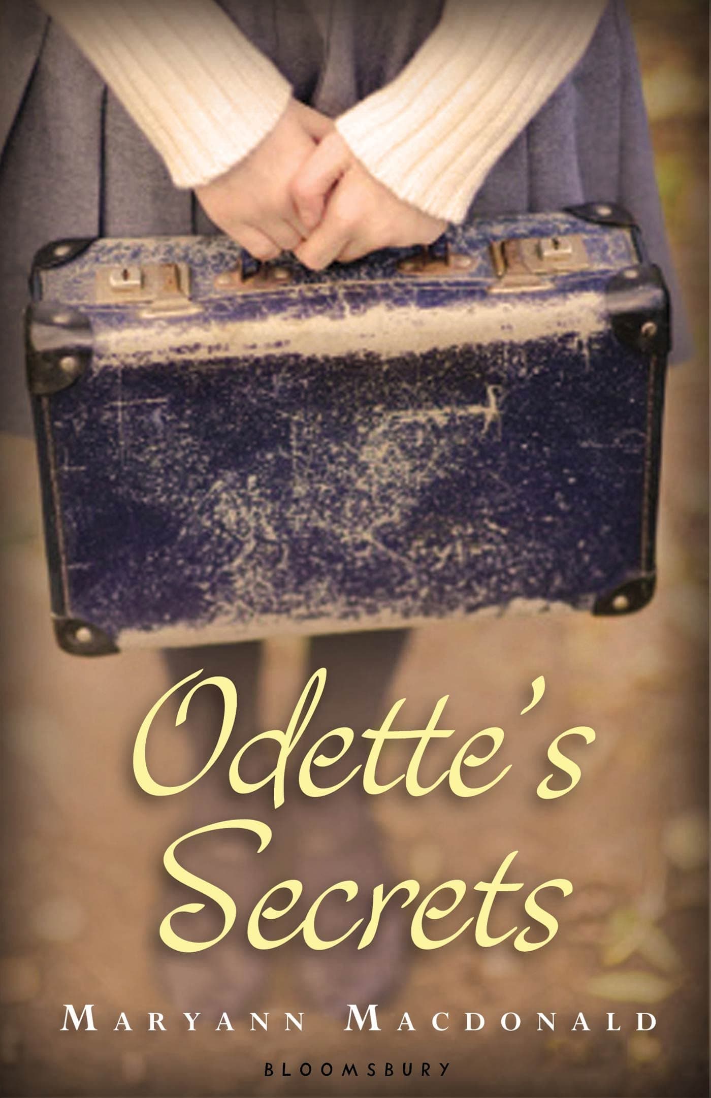 Odette's Secrets Hardcover – February 26, 2013