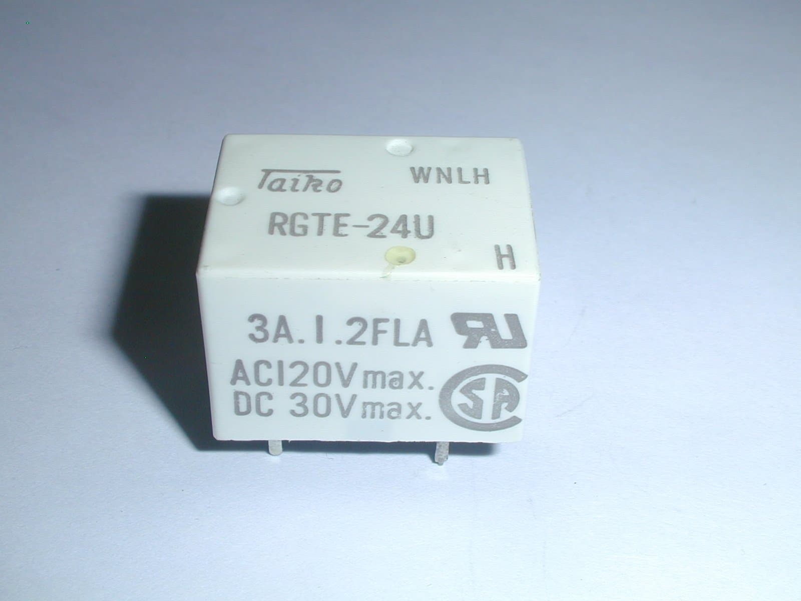 RGTE-24U Relay SPDT 24VDC Coil, 3A 120VAC or 30VDC Max on The Contacts (10 Pieces)