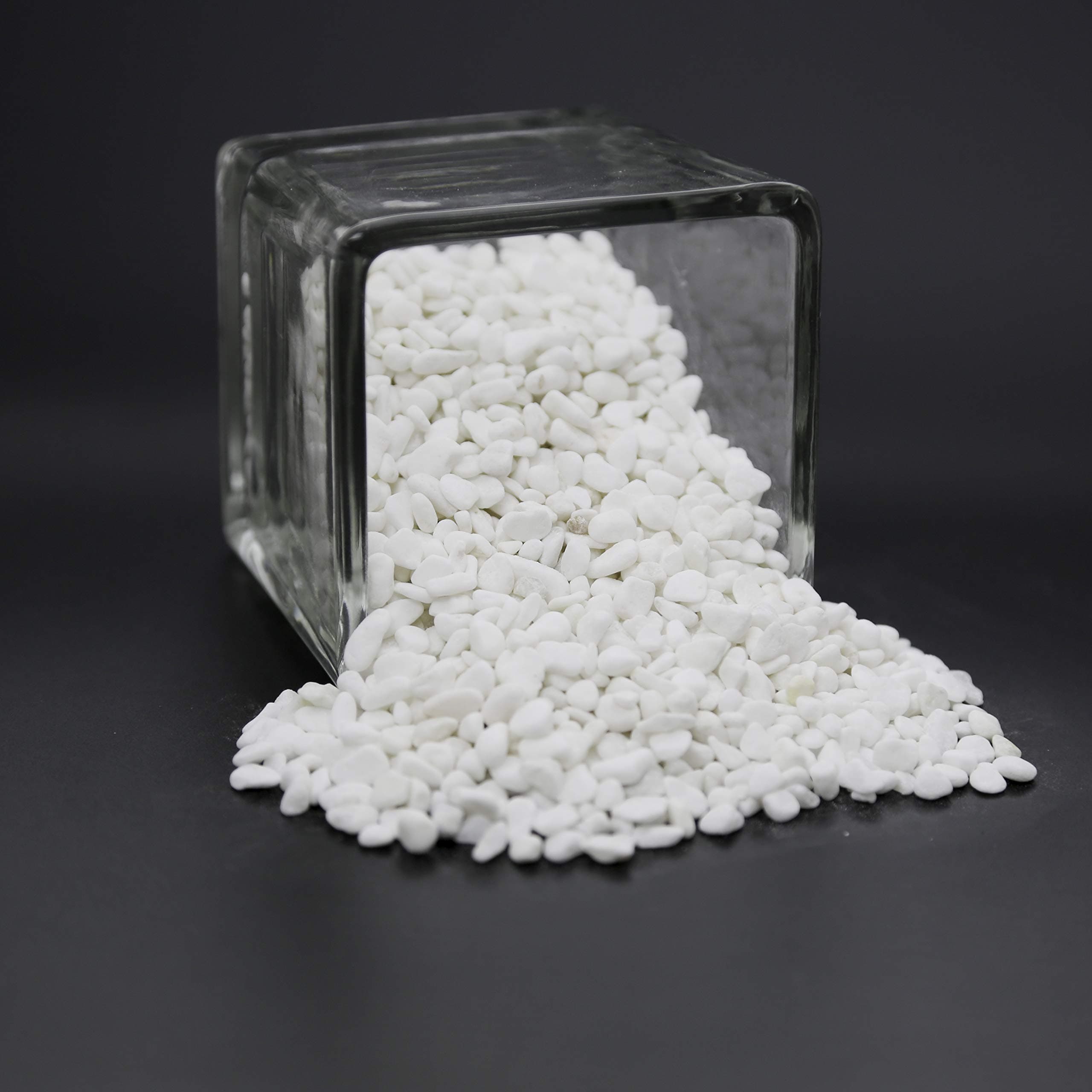 WGV mini Crushed Rock Gravel, 2 lbs, Decorative Ornamental Pebbles Stone, Accent Vase Filler for Landscaping, Succlents, Aquarium and Terrarium, Crafting for Home Decor, 2 Plastic Bags, Snow White