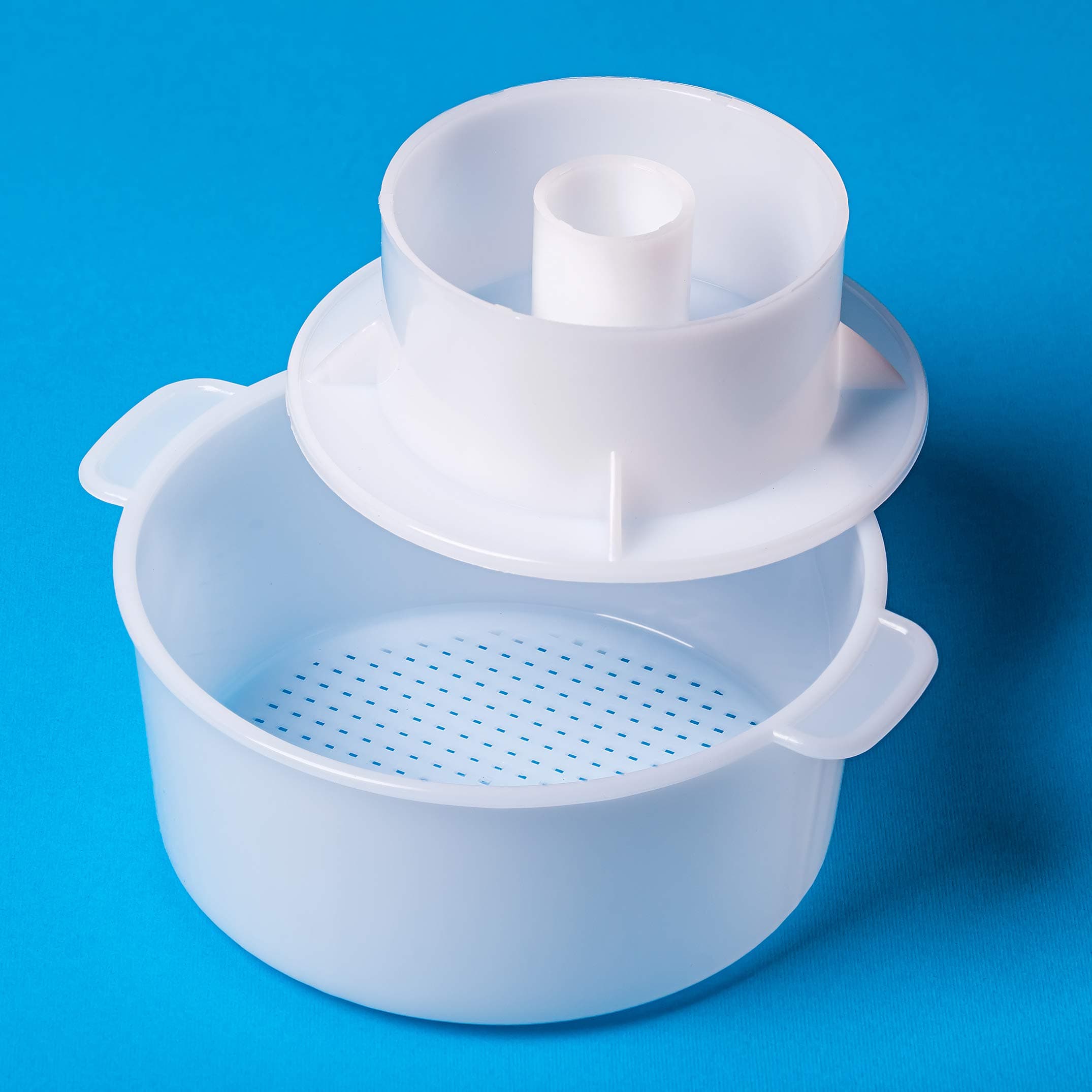 Hozprom Cheese Molds ManufacturerEdam Hard With Follower Large 2.2lbs / 1kg + 3 pcs Milk Filters | Original making equipment supplies Cow Goat Sheep Milk Rennet mould making e Queso