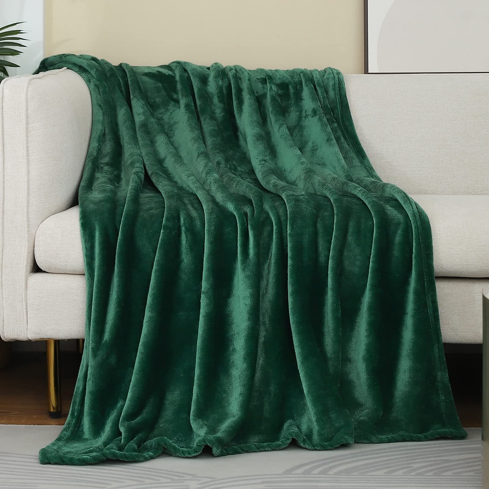 Forest Green Flannel Fleece Throw Blanket Throw Size(50 by 60 Inches),Green Throw Blanket for Couch Sofa Bed 280GSM,Super Soft Plush Cozy and Lightweight Warm Bed Blanket for All Season