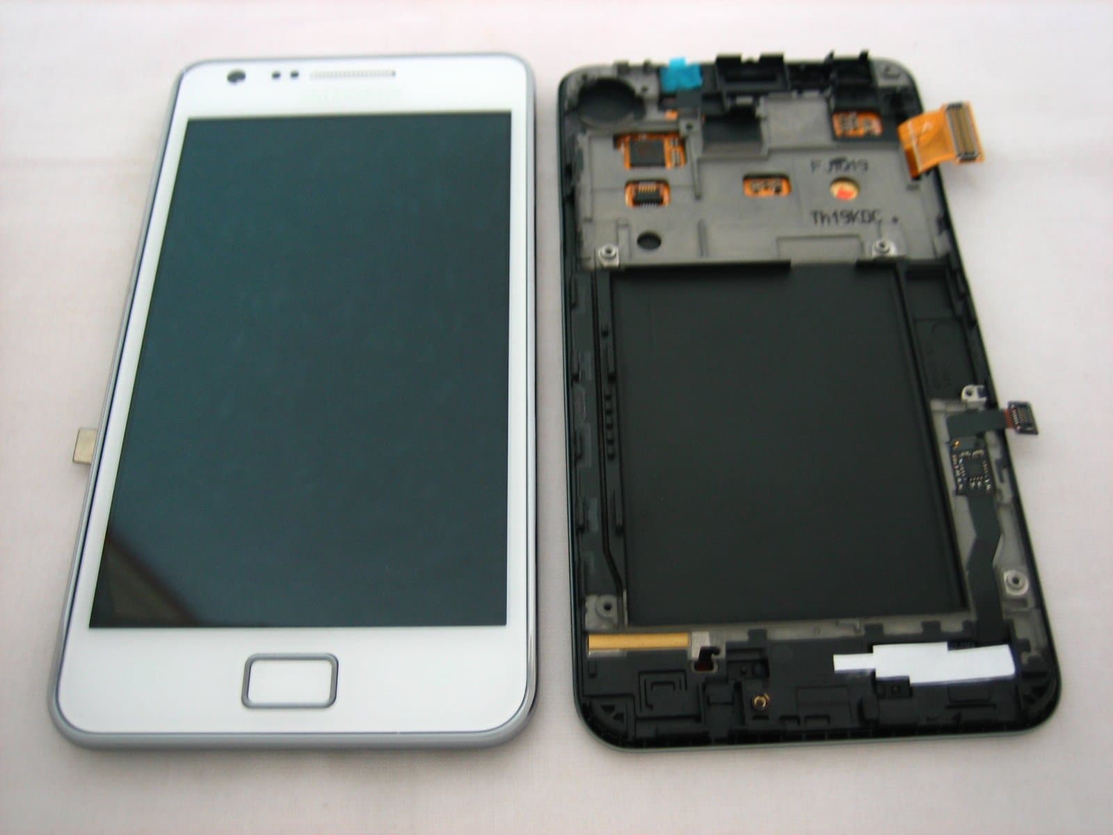 Samsung Galaxy S2 GT-i9100 ~ White Full Front LCD Display + Touch Screen + Frame Cover ~ Mobile Phone Repair Part Replacement