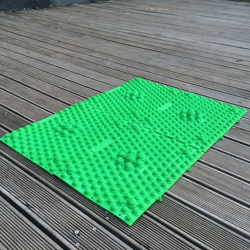 EIN Pack of 2pcs Nemoyard SBS Running Man Korean Game Props Acupressure Foot Massage Mat