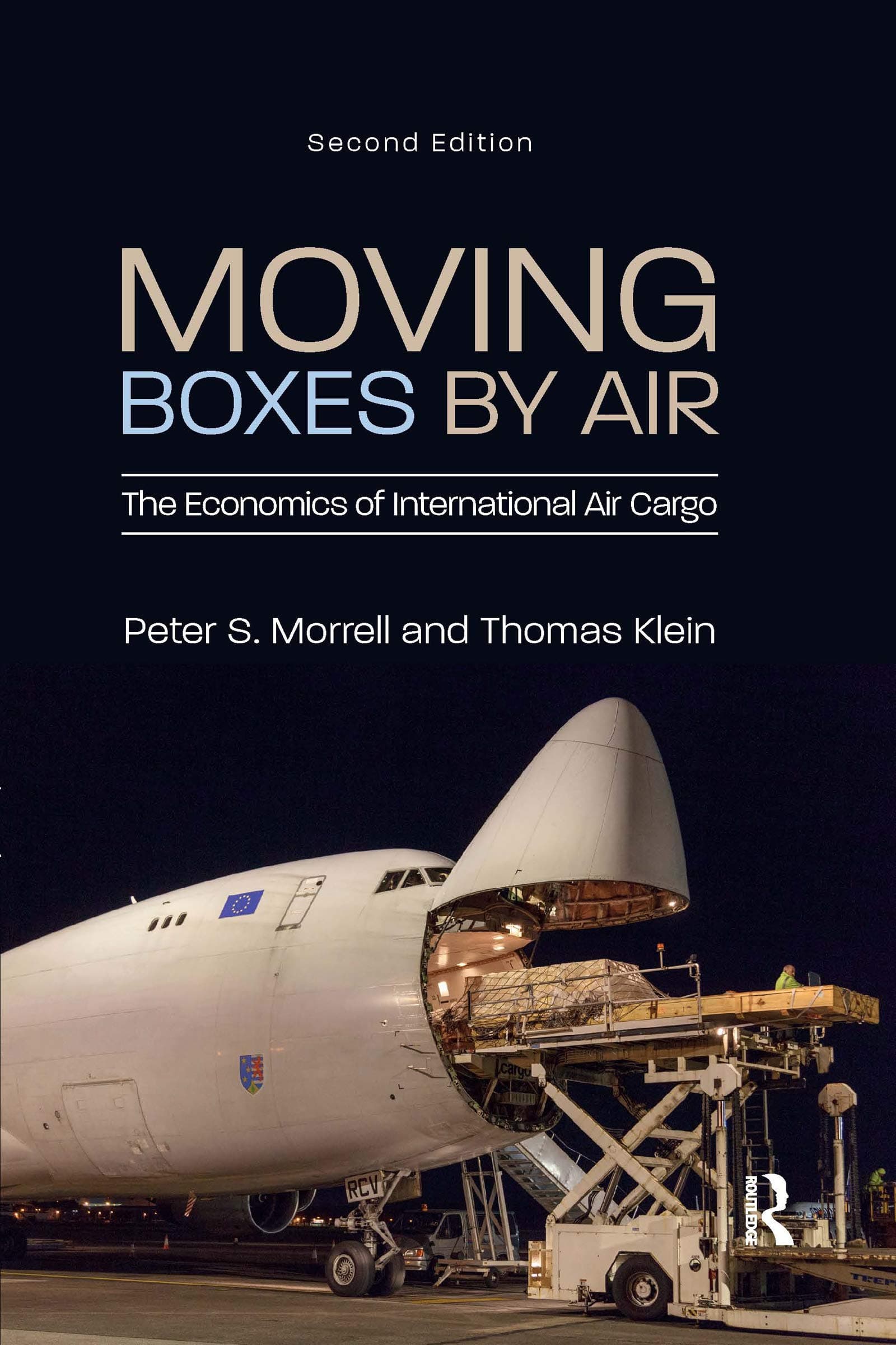 Moving Boxes by Air: The Economics of International Air Cargo Paperback – Import, 30 September 2020