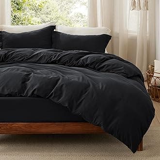 Bedsure Duvet Cover King Size with Fitted Sheet - 4 Pieces Prewashed Polyester Extra Soft Bedding Set, Includes 1 Duvet Cover 104x90 Inches with Zipper Closure, 2 Pillow Shams, 1 Fitted Sheet, Black