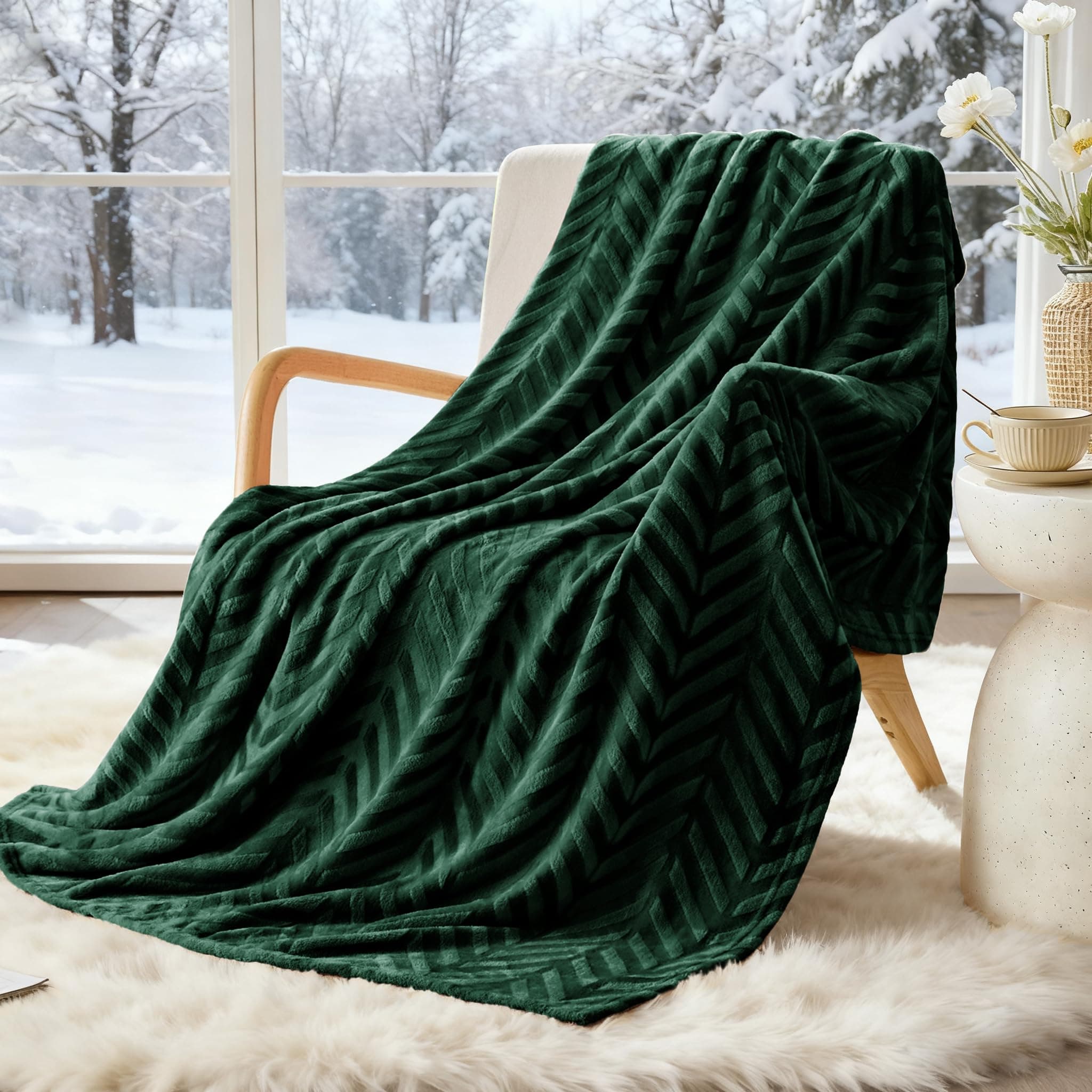 Whale Flotilla Flannel Fleece Throw Blanket for Couch Sofa Bed, Lightweight Breathable Soft Throws Plush Fluffy Chevron Design Decorative Blankets for All Season, 50x60 Inch, Emerald Green