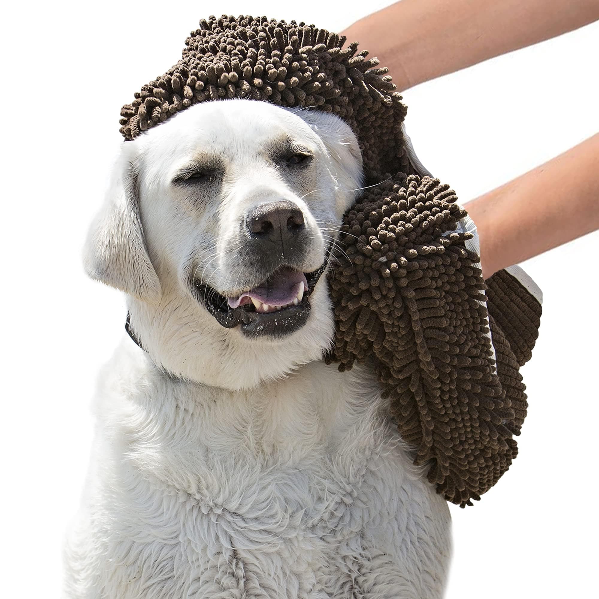 - Soggy Doggy Super Shammy Dog Towel – Absorbent Microfiber Chenille Pet Towel for Drying Wet Dogs, Paws, Quick Dry Dog Shammy with Hand Pockets, Machine Washable – Chocolate/Oatmeal Trim, 31” x 14”