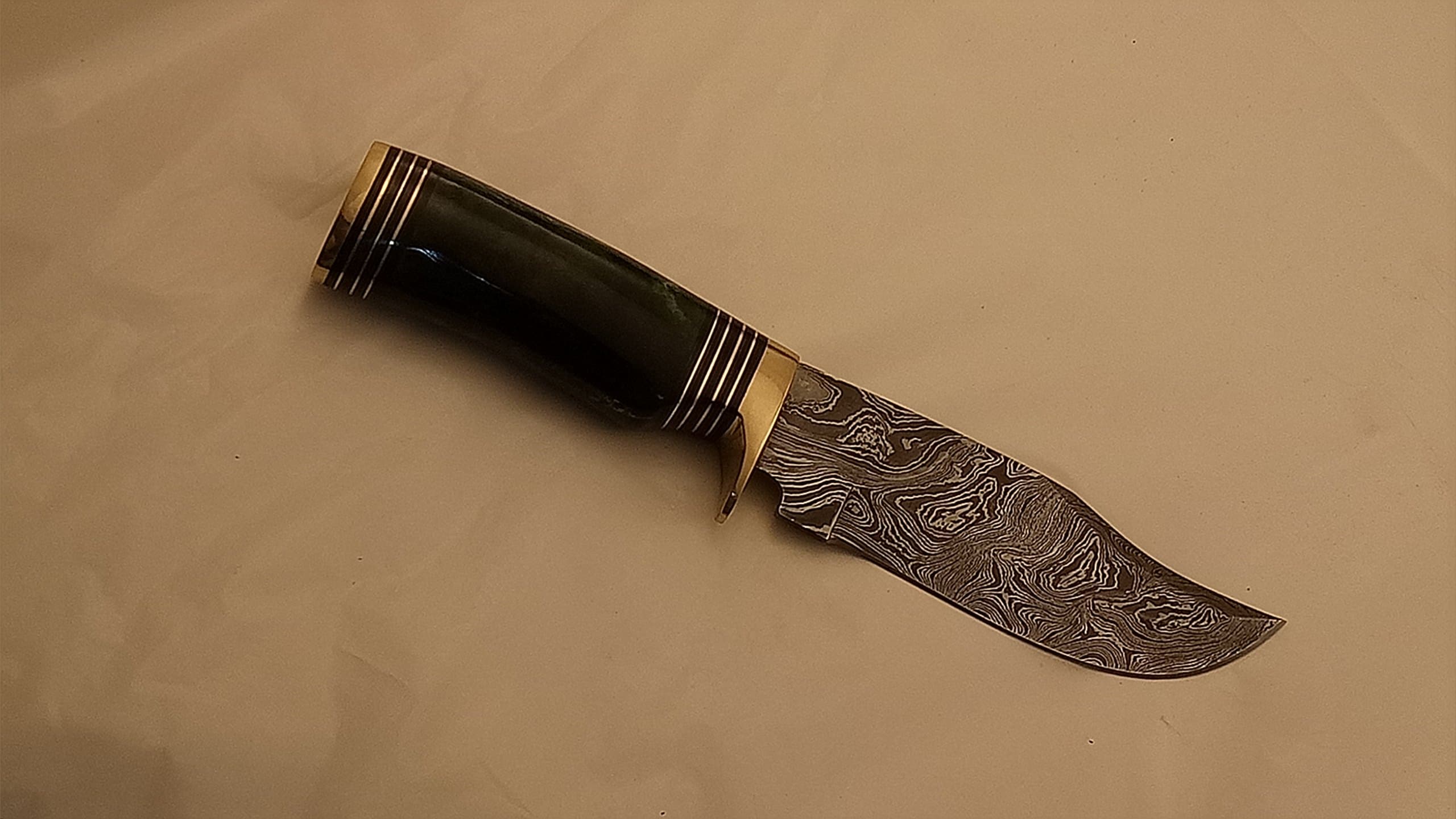 Nescole NES-COL-08 10 inch Handmade Damascus Knife-Decorative Knives, Camping Survival Knife, and Hunting Knife with Leather Sheath