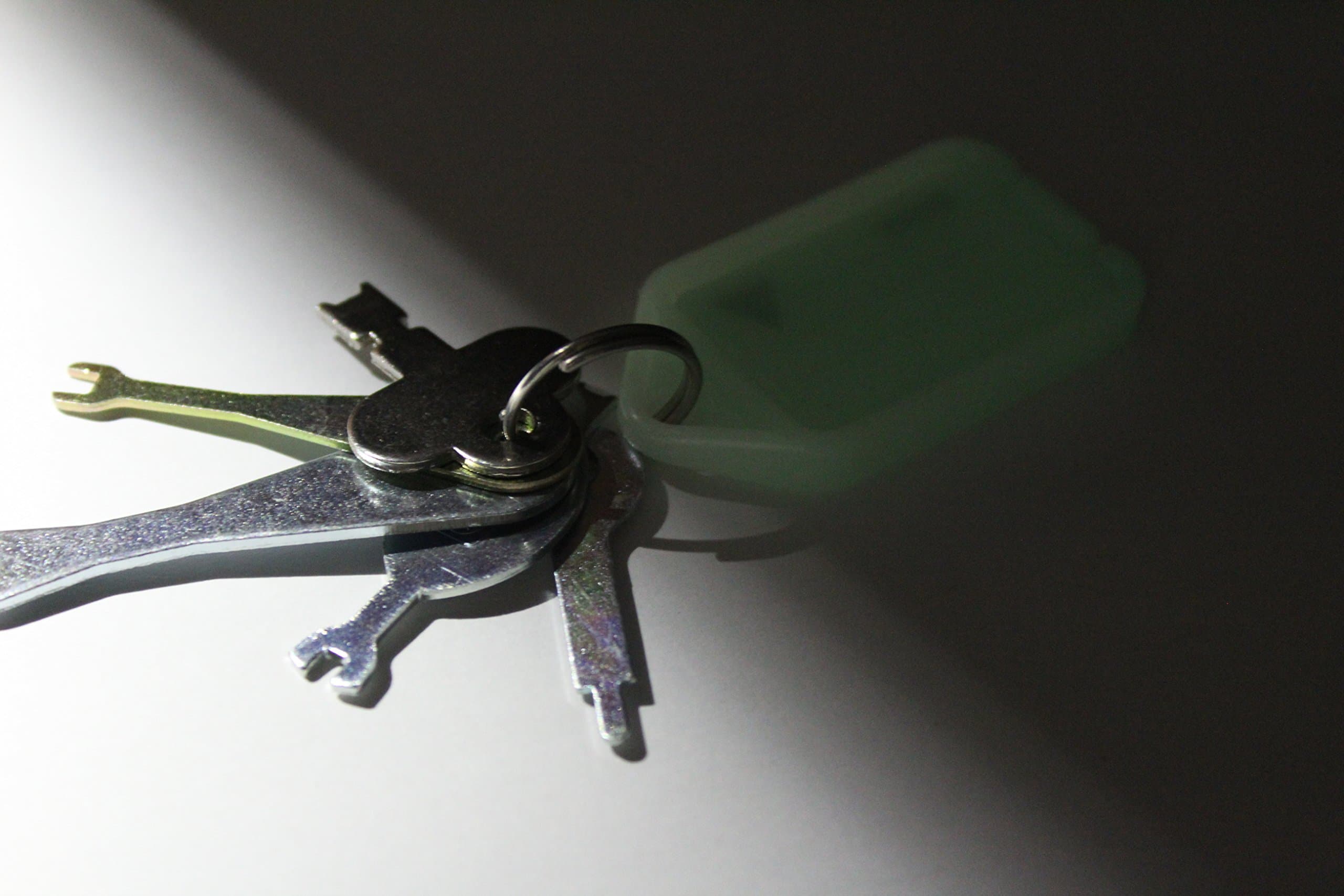 Emergency lighting test keys **Engineers pack** Emergency Light Test Keys X5