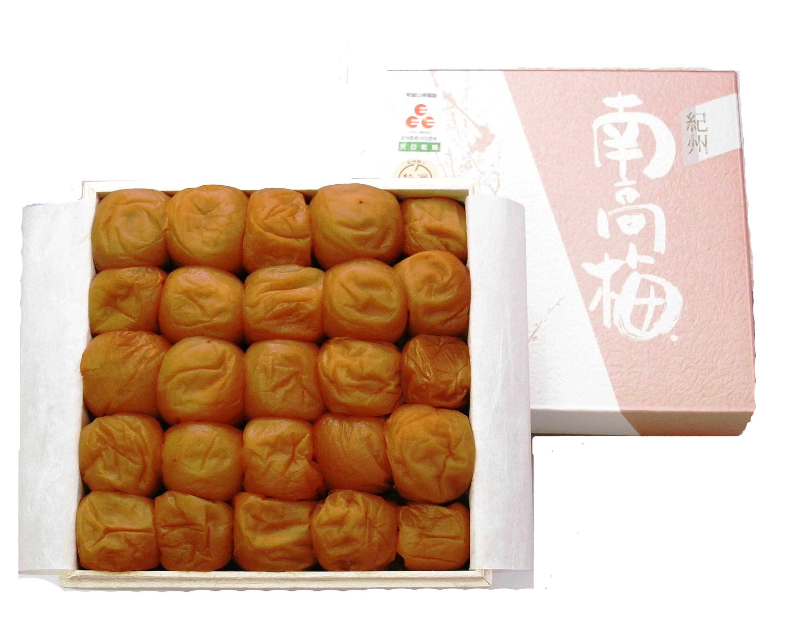 Taste hermitage Kishu "honey plum" paulownia box 400g