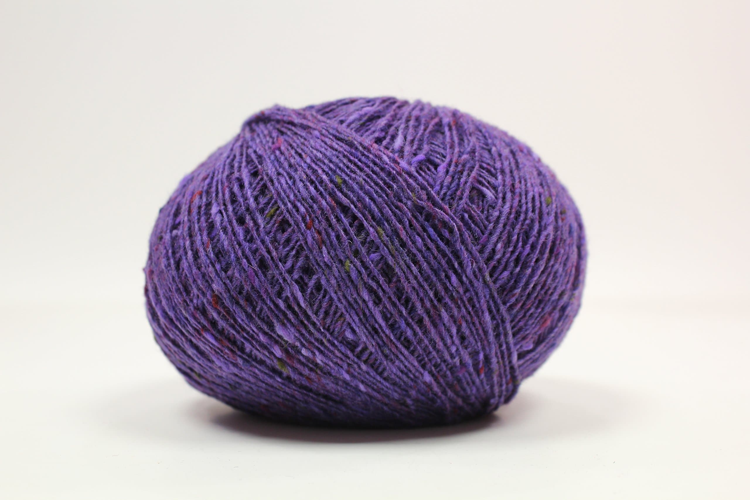 Debbie Bliss FINE DONEGAL 4Ply Knitting Wool/Yarn 100g - 54011 Plum