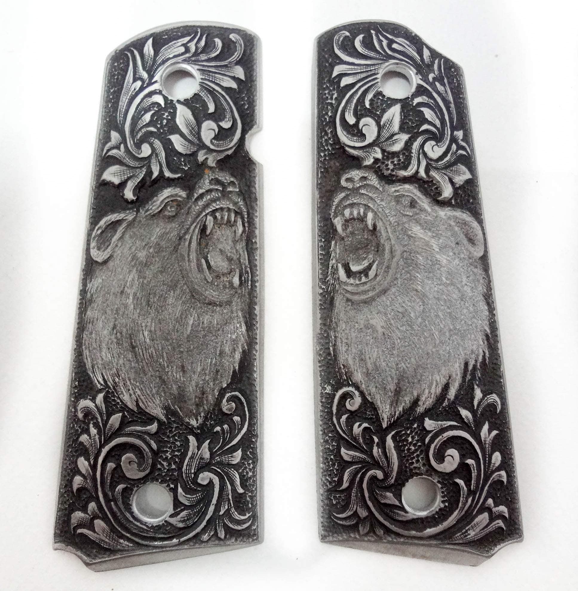 Aluminum Hand Engraved 1911 Grips Fit with S&W Colt Kimber Springfield Bear Design