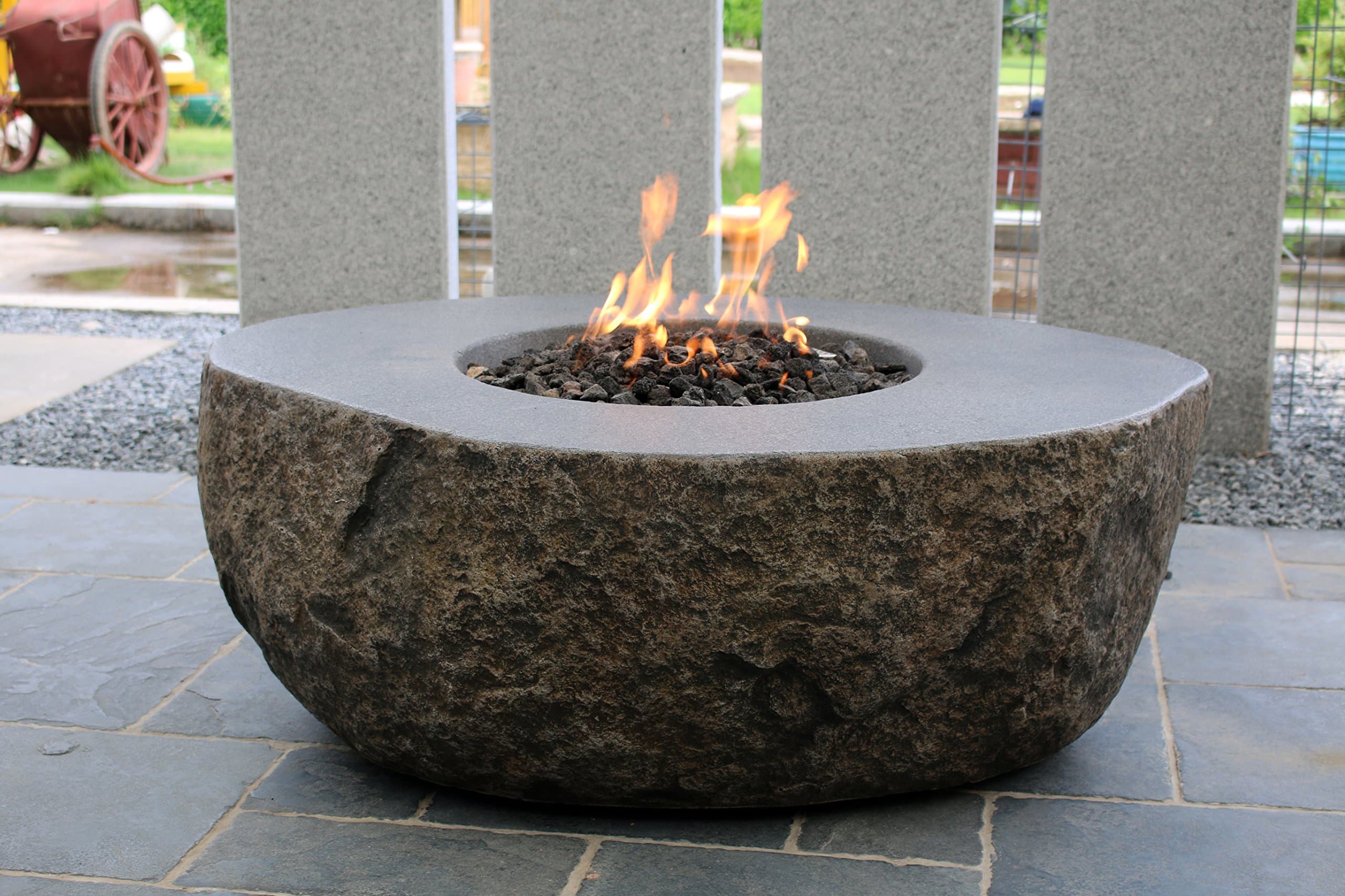 Burning Rock (Eco Stone) - Gas Fire Pit - Elementi UK