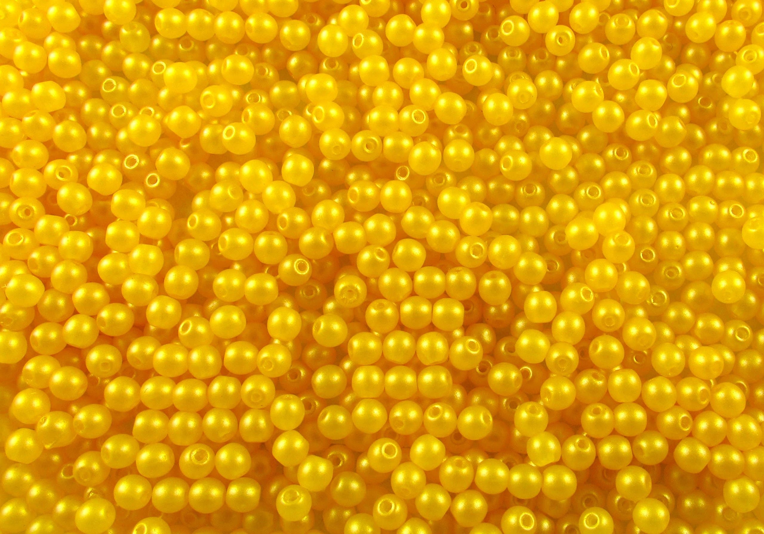 100pcs Czech Pressed Glass Beads Round 3mm, Alabaster Powder Yellow