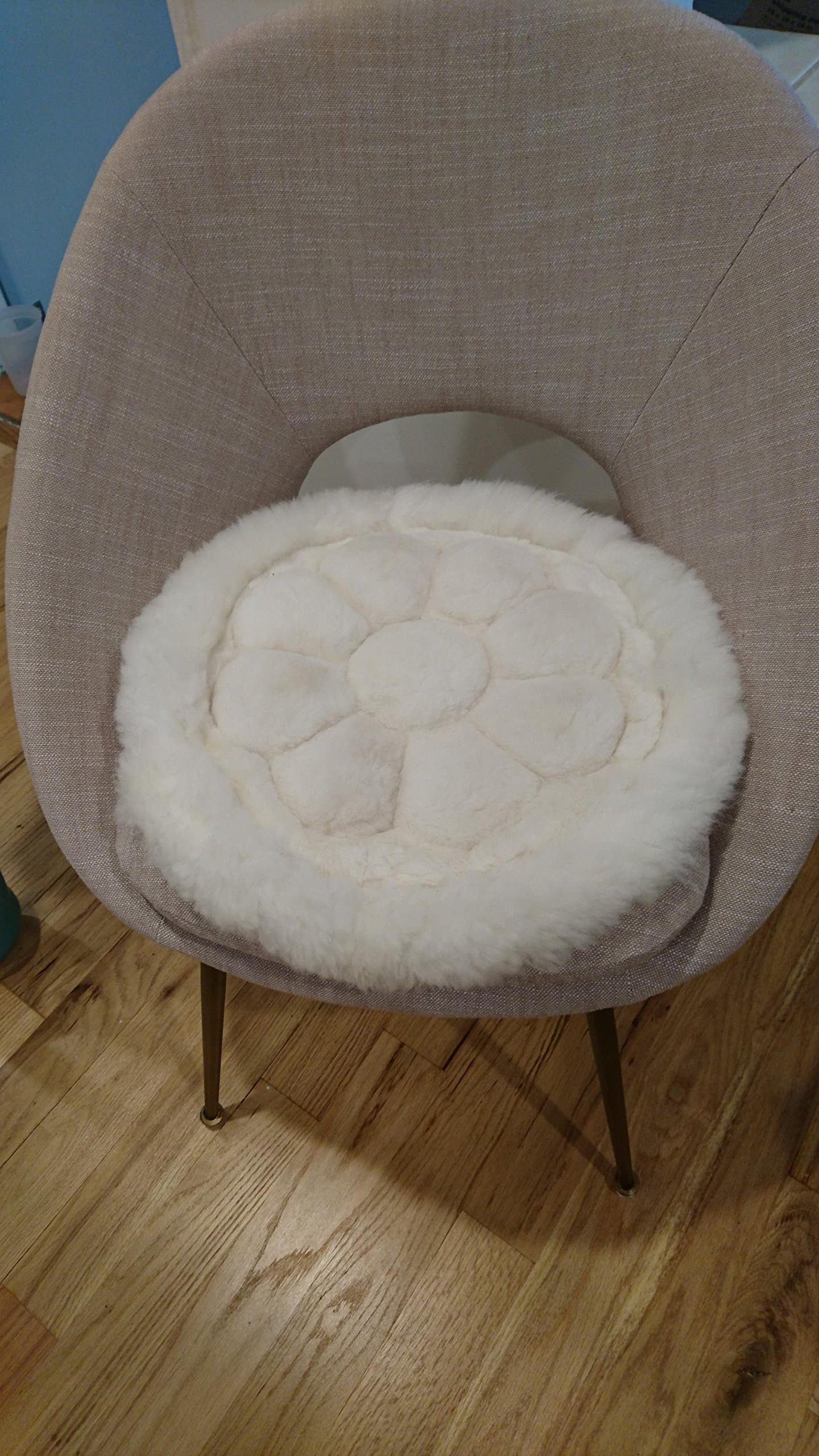 SoftRugs Inca Wheel Design Round Alpaca Area Rug