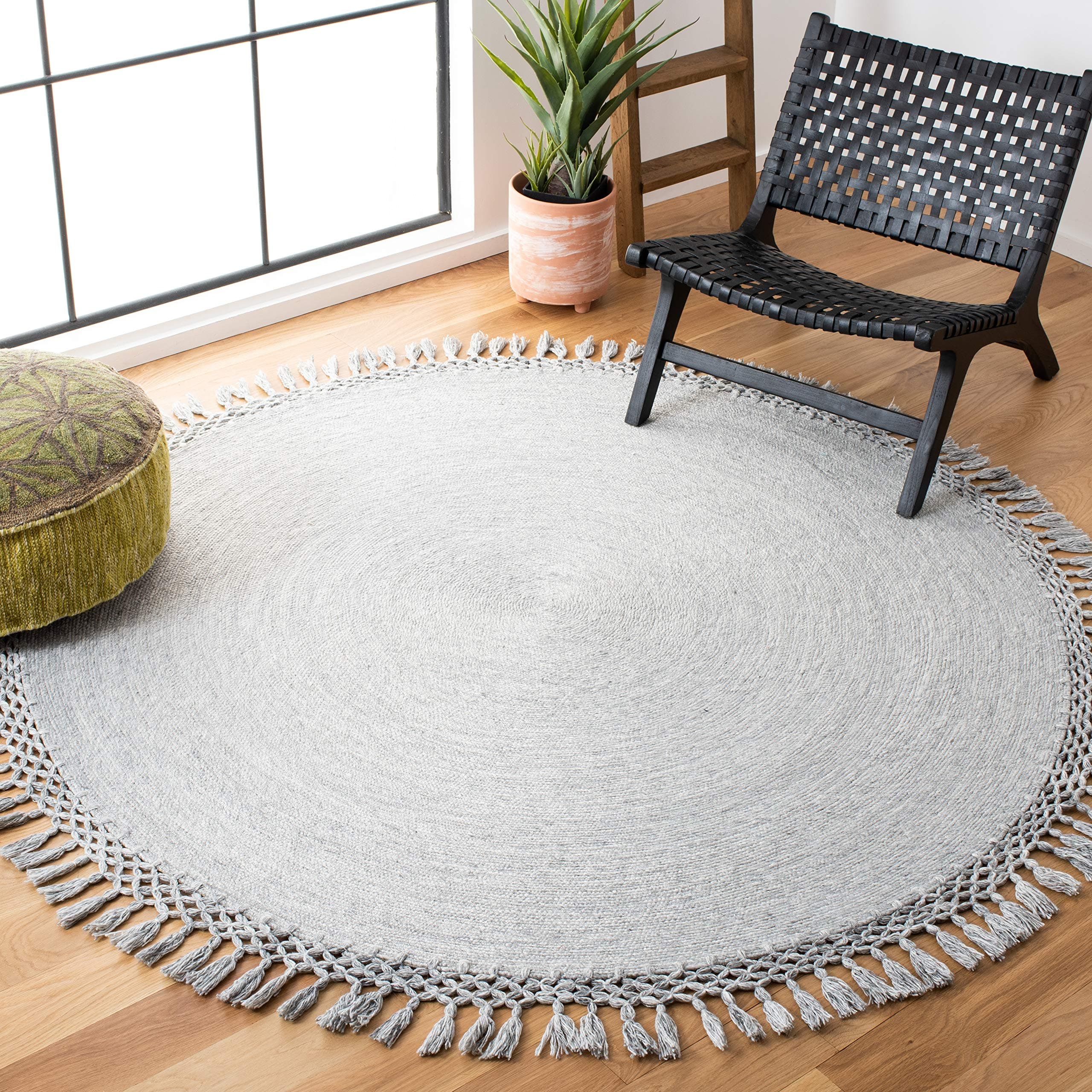 SafaviehSahara Collection 5' Round Grey SAH490F Handmade Boho Tassel Area Rug