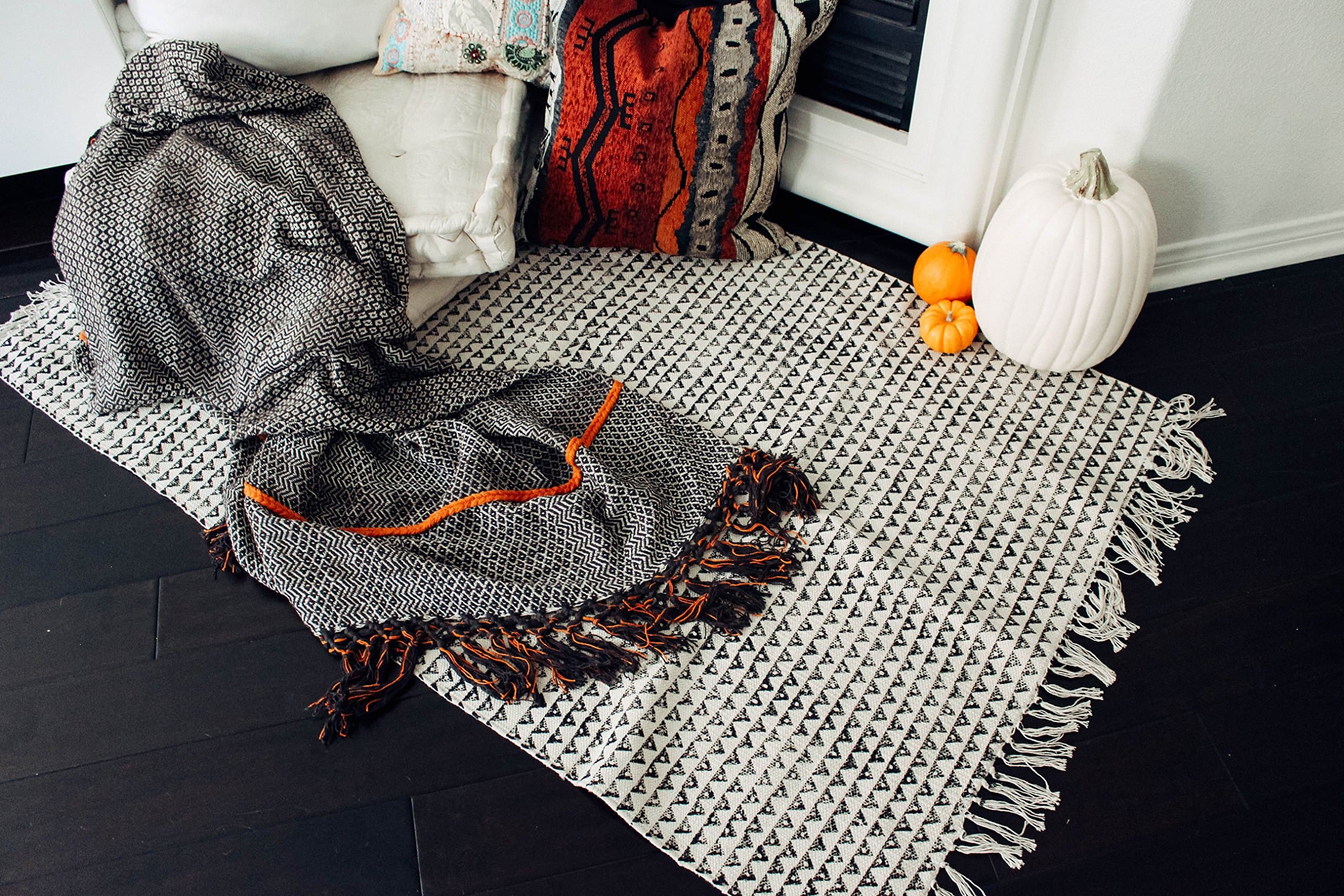 Bohomandala Large Indian Rug, Rugs, Carpet Runner, Hand loomed Rug, Floor Mat, Decorative Dhurries Rugs (26 x 37 inches)