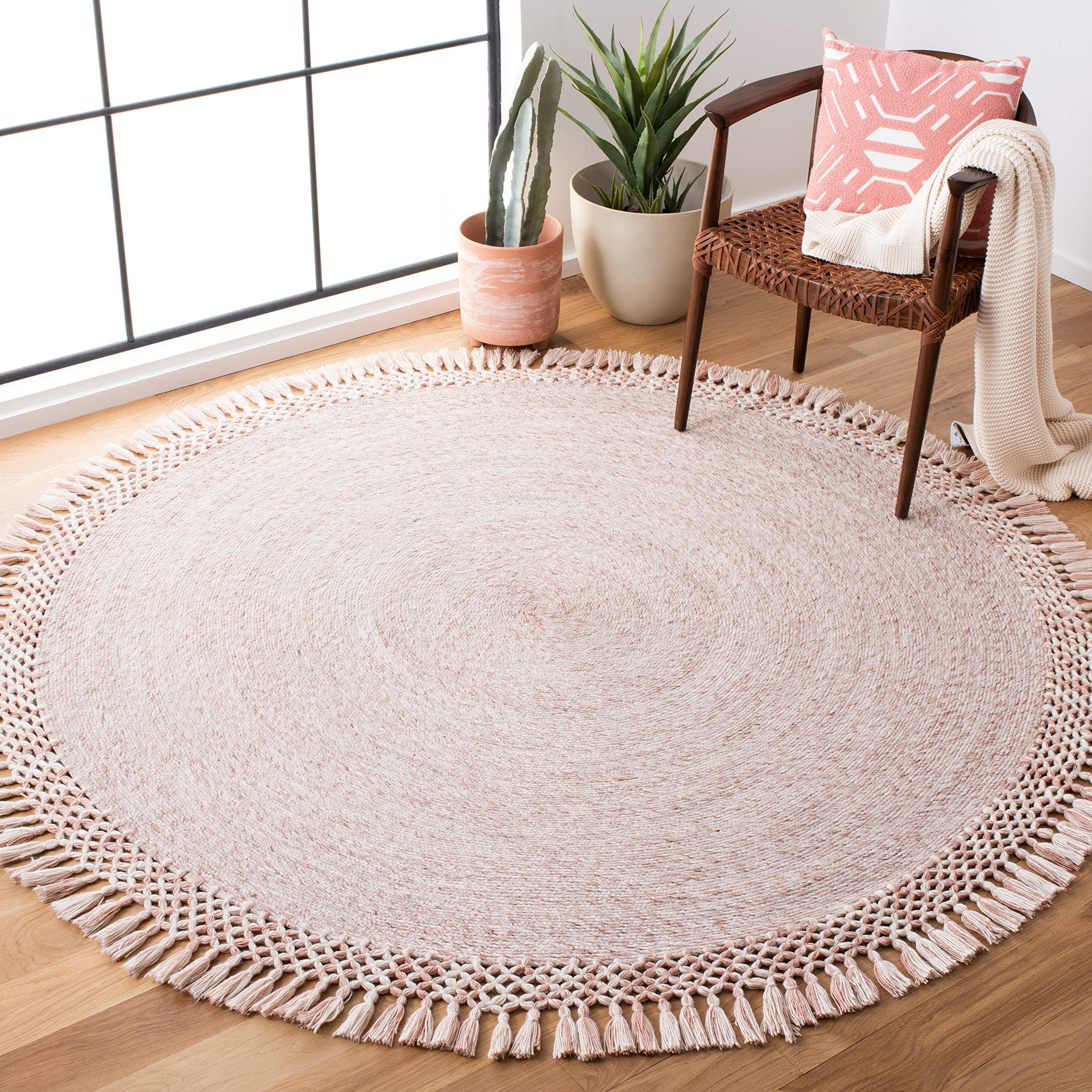 SAFAVIEH Sahara Collection 8' Round Pink SAH490U Handmade Boho Tassel Entryway Foyer Living Room Bedroom Kitchen Area Rug