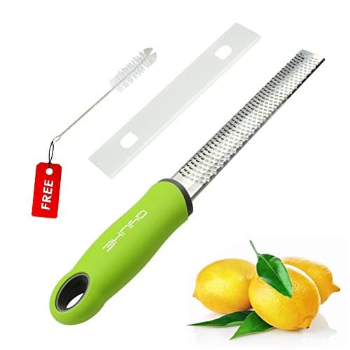 Cheese Zester , Qyuhe® Stainless Steel Grater with Safety Cover, Perfect for Lemon, Orange, Ginger, Garlic, Nutmeg, Citrus, Spices, Chocolate, Nuts (Light Green)