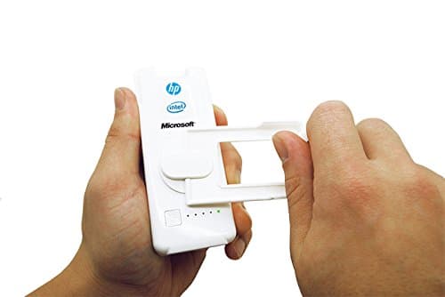 Dynamo Hand Crank Solar Powered 2,200 mAh Power Bank, USB Charger any Cell Phone