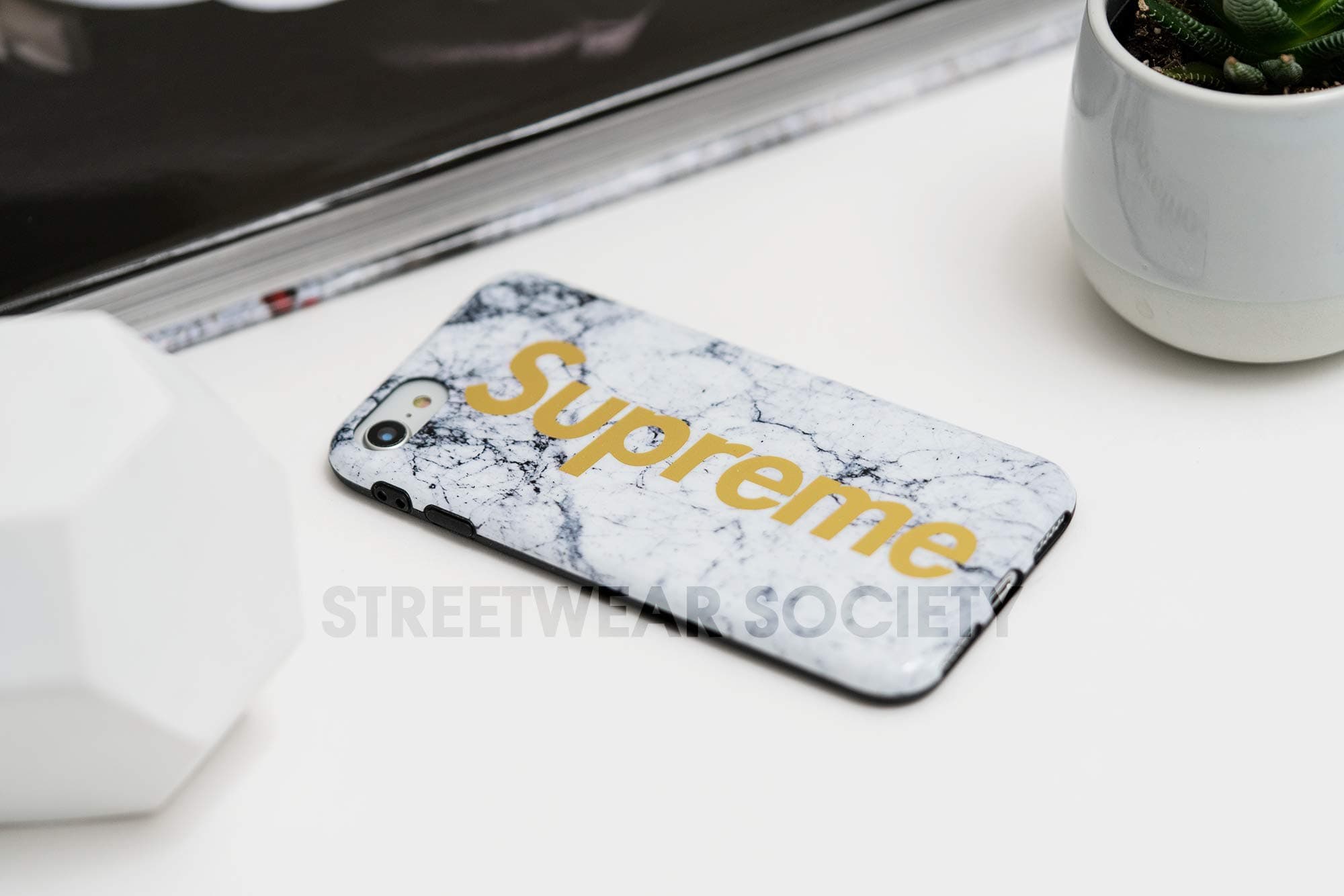 Streetwear Marble iPhone 7 & iPhone 8 Soft Phone Case Cover Protection Slim (White)